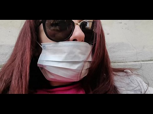 ❤️ Nicoletta se maščuje svojemu sosedu in mu urinira v garažo (Posebna italijanska karantena Covid19) ️ Sex video pri nas sl.passionateembracespotlight.ru